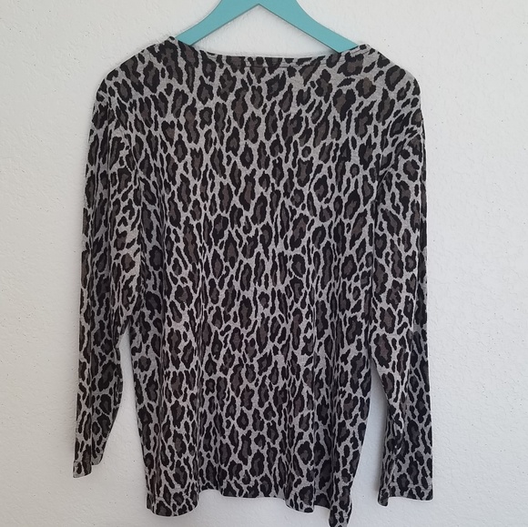 Cathy Daneils size med lepord print sweater - Picture 3 of 6